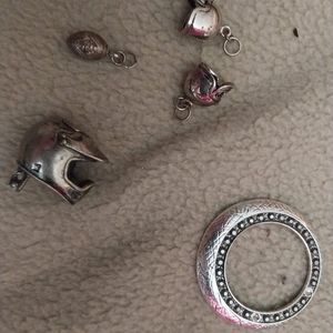 An assortment of women's jewelry many varieties